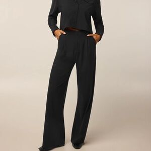 NWT Greyson Women’s Pants Size XS Phoenix Wide Leg Trouser Black